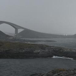 E di lato ... impressionante